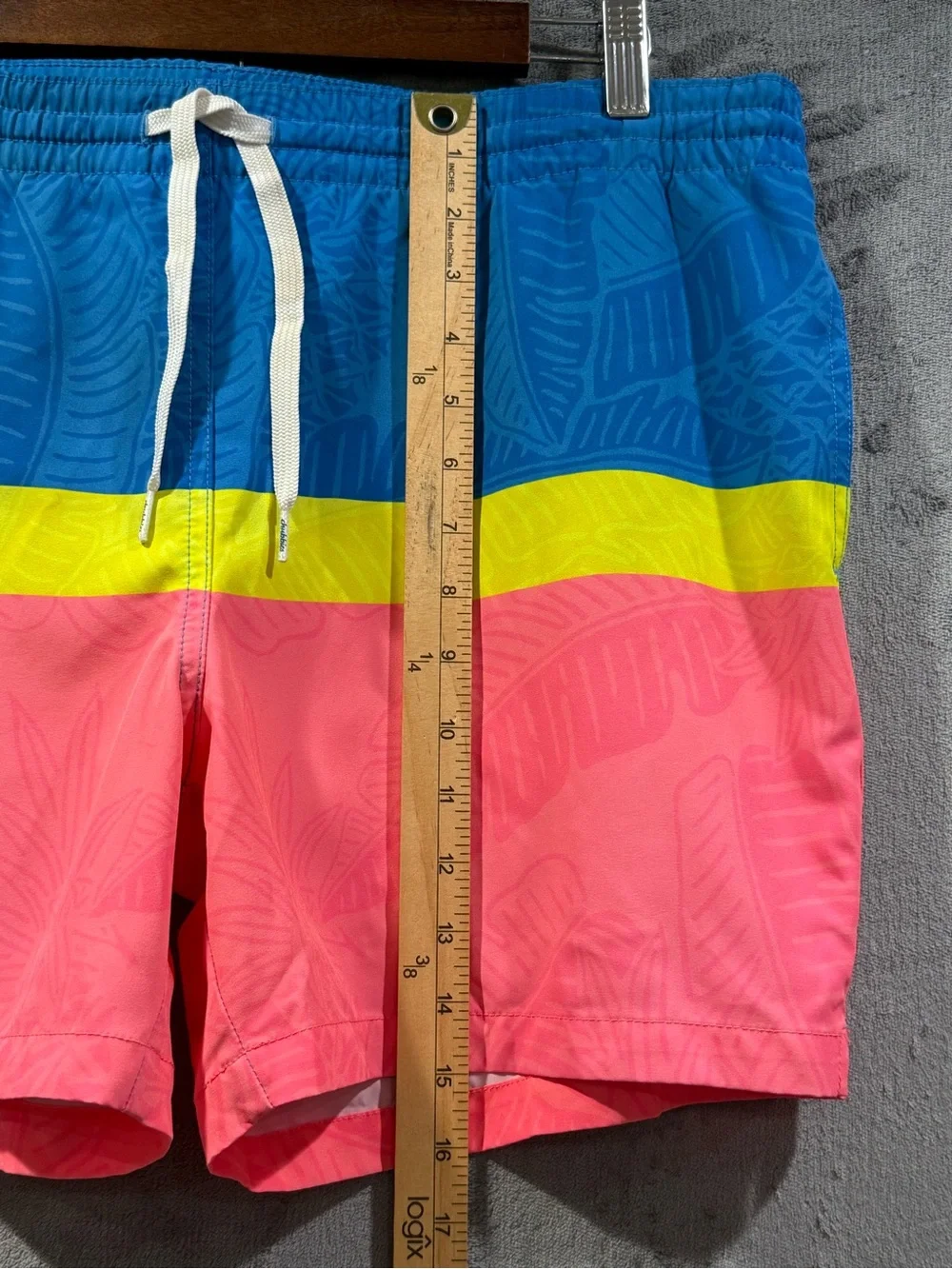 Chubbies The Squarely Circles Lined Swim Shorts‎ 5.5 Inseam Mens Size M Beach